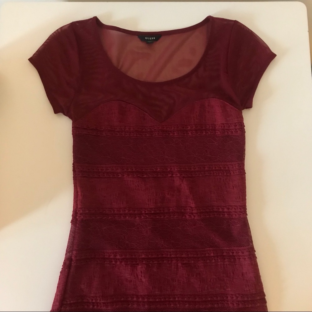 Guess top